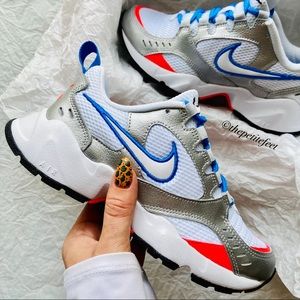 NWT Nike Air Heights